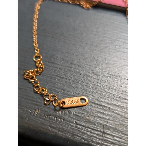 18K Rose Gold Plated Two Sided Quatrefoil Mother of Pearl CZ Pendant Necklace - Picture 5 of 10